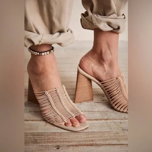 Sam Edelman Laurette Slip On High Heel Sandals New - Picture 1 of 8